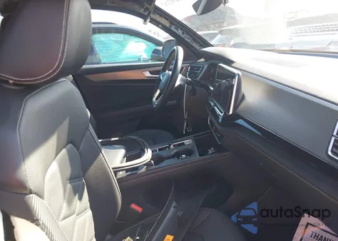 2024 Volkswagen Atlas Cross Sport 2.0T Se z USA, uszkodzony, nr VIN 1V2DE2CA4RC247437